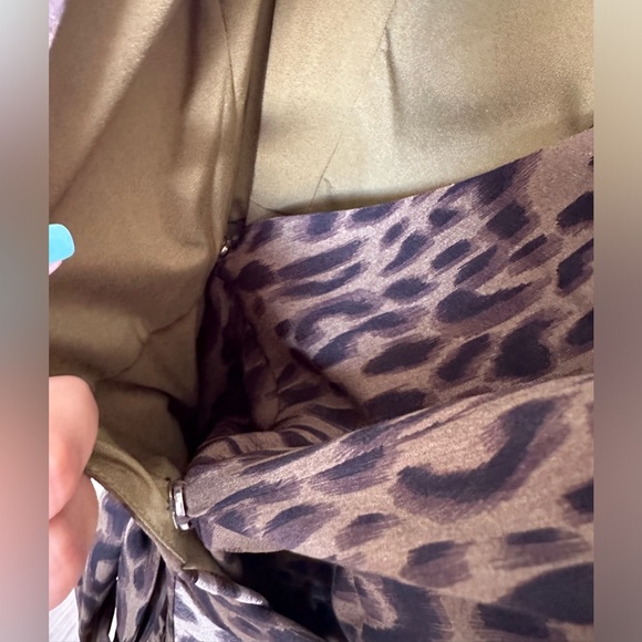 Lost in Lunar - Dress - Tie front - Green/ Dark Brown - Sleeve - Animal Print - Picture 8 of 8